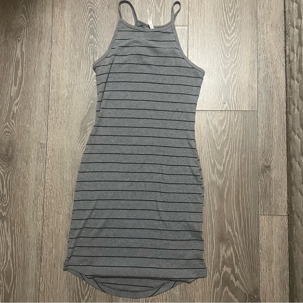 Mudd Charcoal Small Striped Midi Dress